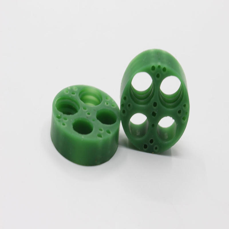 Yêu cầu của khách hàng Máy kết nối dây đa chân với niêm phong nổi và niêm phong cao su silicone