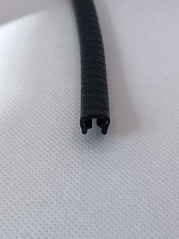 Dải niêm phong cửa cao su silicone đen cho cửa sổ nhôm chống áp suất dầu
