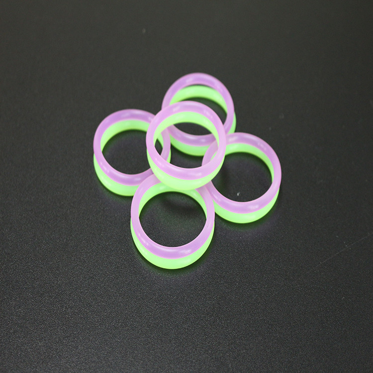 Kiểm tra Toàn bộ Kiểm tra O-Ring cao su silicone khác nhau trong bất kỳ màu sắc nào để niêm phong